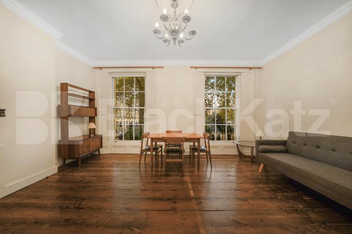 Located in one of WC1X prime garden squares close to Bloomsbury Granville Square, Kings Cross / Clerkenwell 